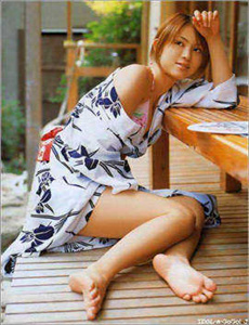 床上有个好莱坞